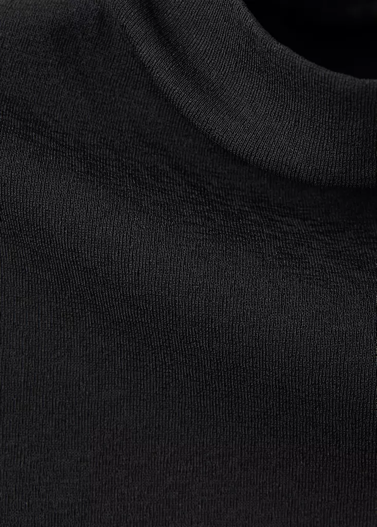 Top-Dante-negro