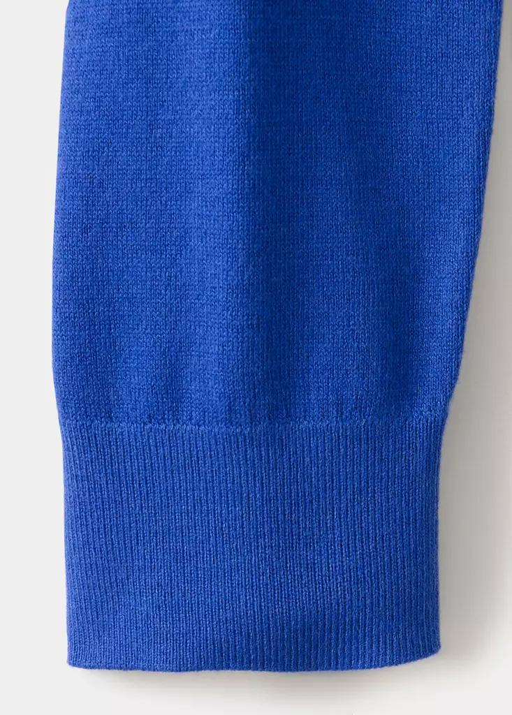 Jersey-Luccav-azul-electrico